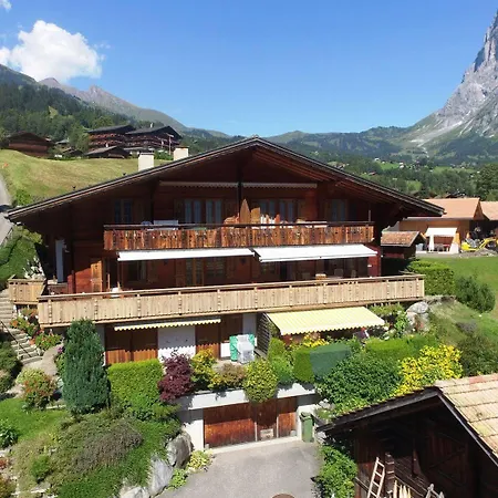 シュトーツハルテン 2.5 グリヴァレント Ag アパート