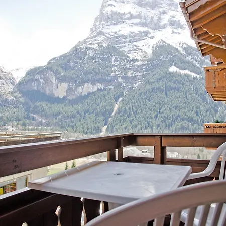 シュトーツハルテン 2.5 グリヴァレント Ag アパート