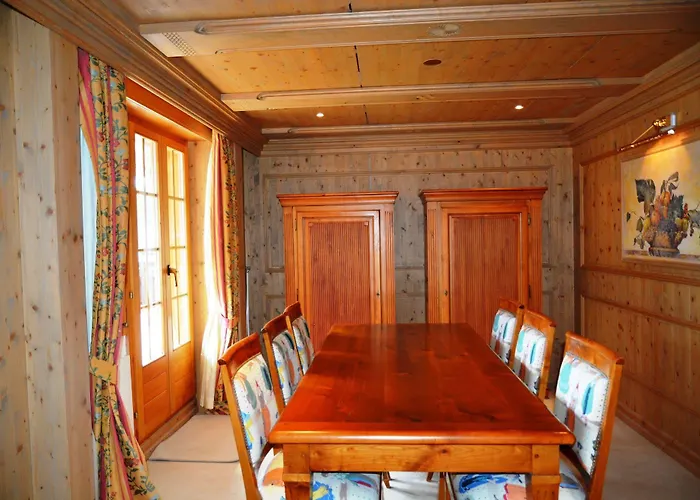 シュトーツハルテン 2.5 グリヴァレント Ag アパート *